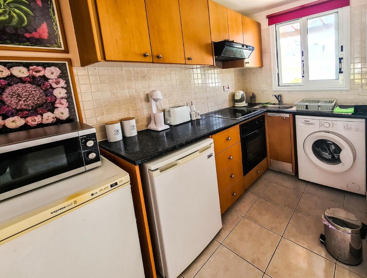 Serena Townhouse Peyia Luaran gambar